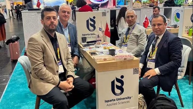 رئيس جامعة المنيا