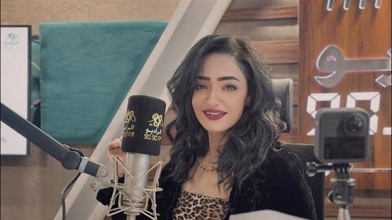 المذيعة ياسمين محفوظ