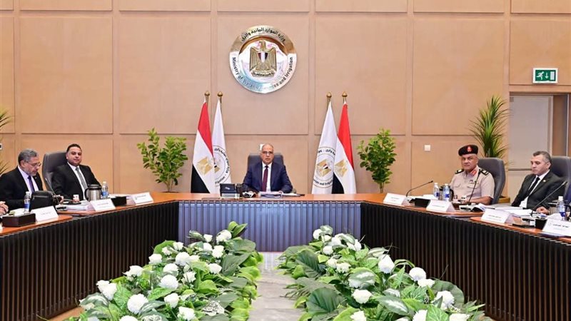  اجتماع اللجنة العليا