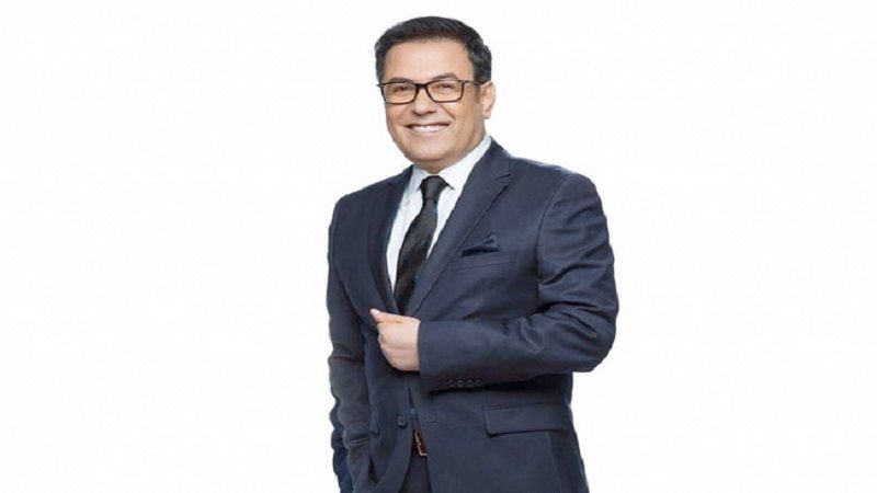 الإعلامي خيري رمضان