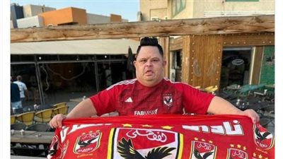 أحمد شوبير ونجله ينعيان 
