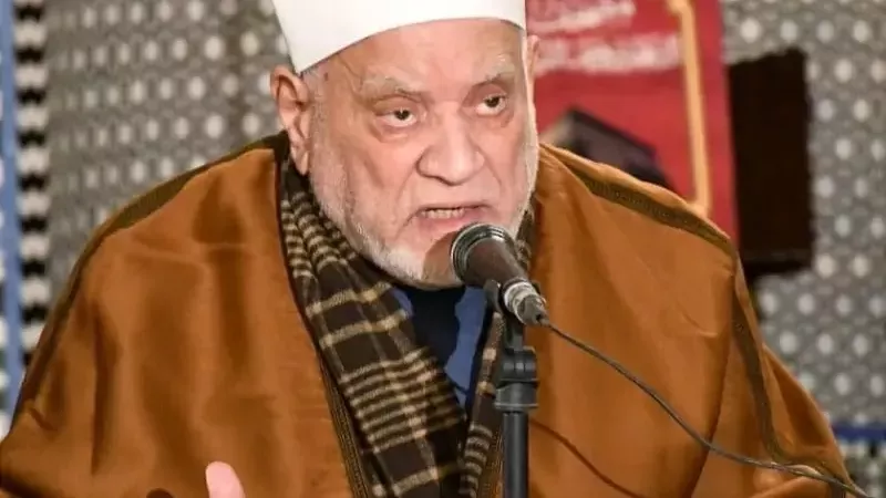 الدكتور احمد عمر