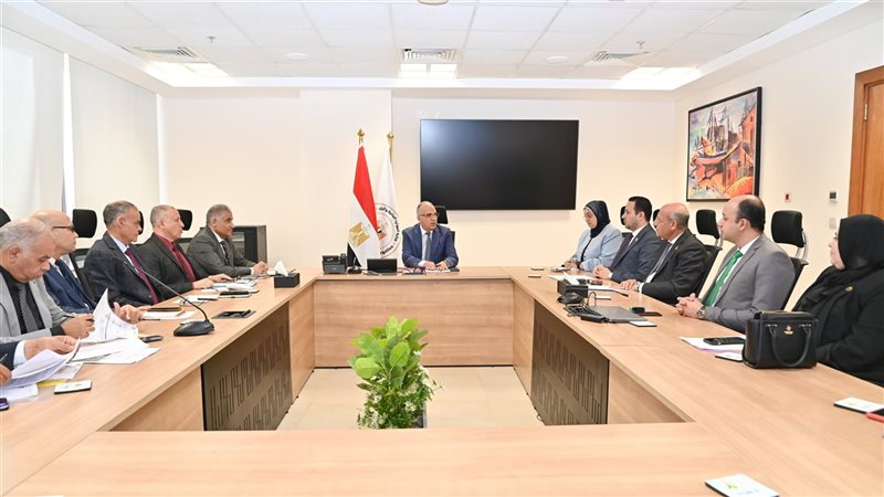 وزير الموارد المائية