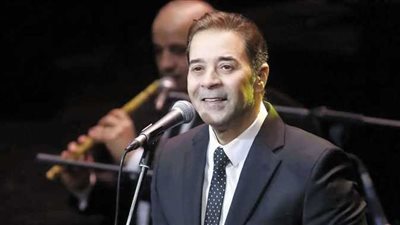 9 مايو.. حفل غنائي لمدحت صالح في مدينة 6 أكتوبر                               