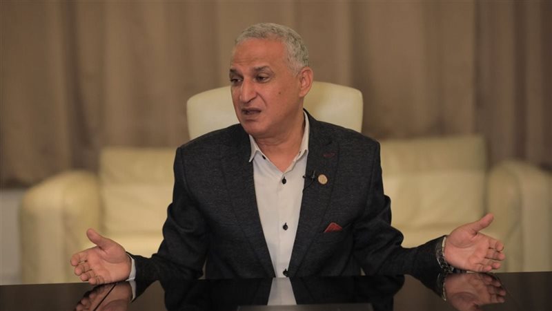 الدكتور مجدى شاكر