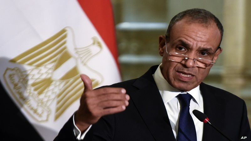 وزير الخارجية بدر