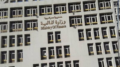 «المالية»: 360 مليار جنيه متحصلات ضريبة الدخل خلال 8 شهور 