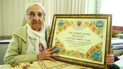 الراهبة 
