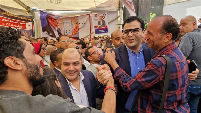 وصول محمد الباز ومصطفى