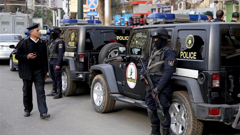 رجال الشرطة