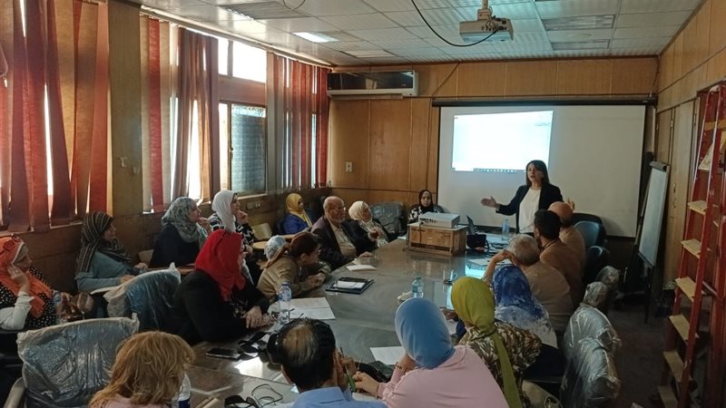 جانب من الورشة