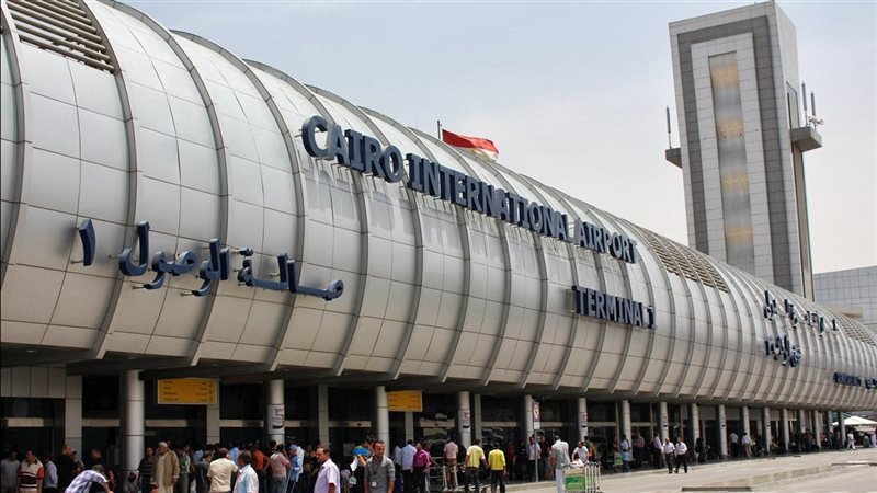 مطار القاهرة