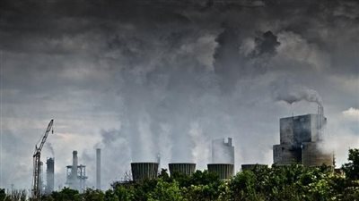 التلوث الهوائي وخطره على صحة الرجال المسنين: دراسة تكشف التفاصيل
