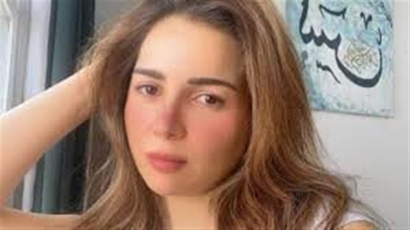 مي عز الدين