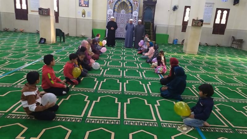 لقاء الأطفال بمسجد