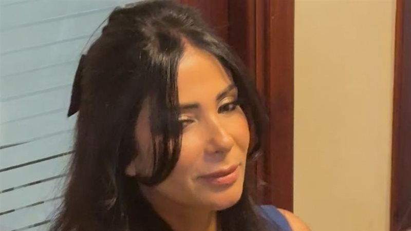 منى زكي 
