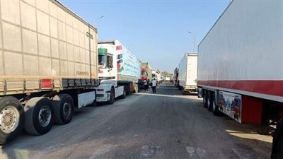 الأونروا: آلاف الشاحنات الإغاثية تنتظرالسماح بدخول غزة وسط كارثة إنسانية  