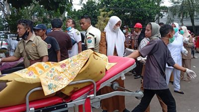 13 قتيلا في انفجار ذخائر منتهية الصلاحية بجاوة.. والجيش الإندونيسي يفتح تحقيقا