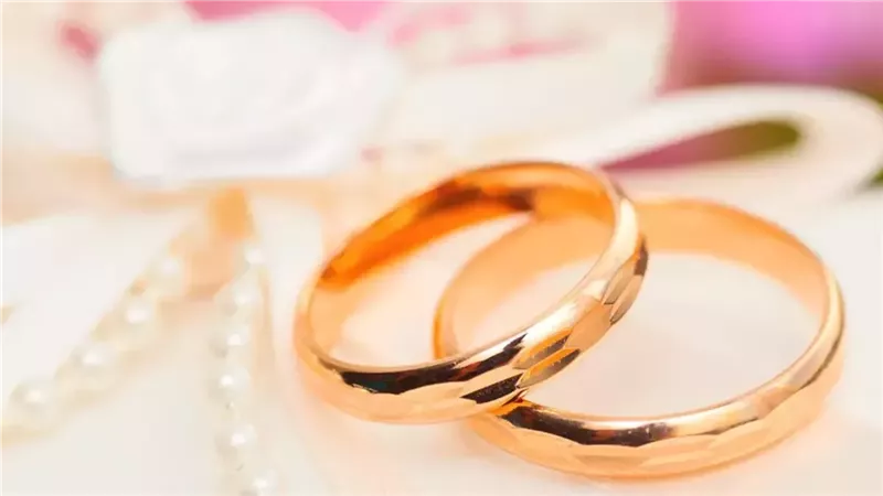 صحة حديث: «شاوروهن