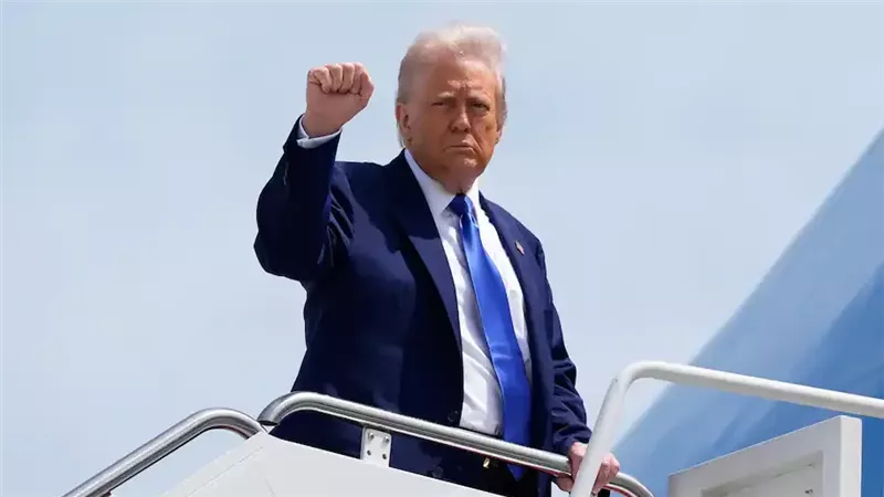 الرئيس الأمريكي ترامب