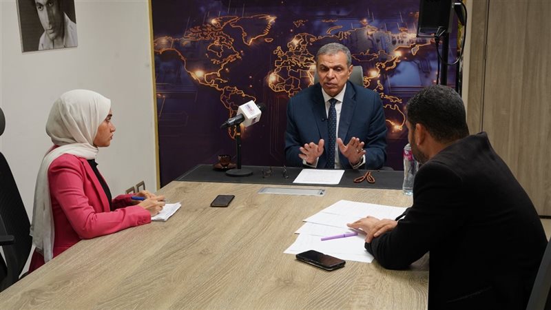 ندوة وزيرالعمل محمد