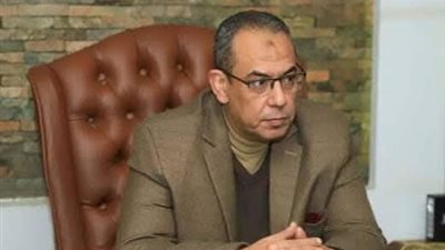 وكيل تعليم القليوبية يحيل مدير مدرسة ومعلمين للتحقيق في جولة مفاجئة