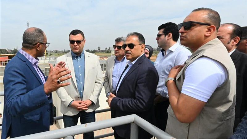 وزير الاسكان