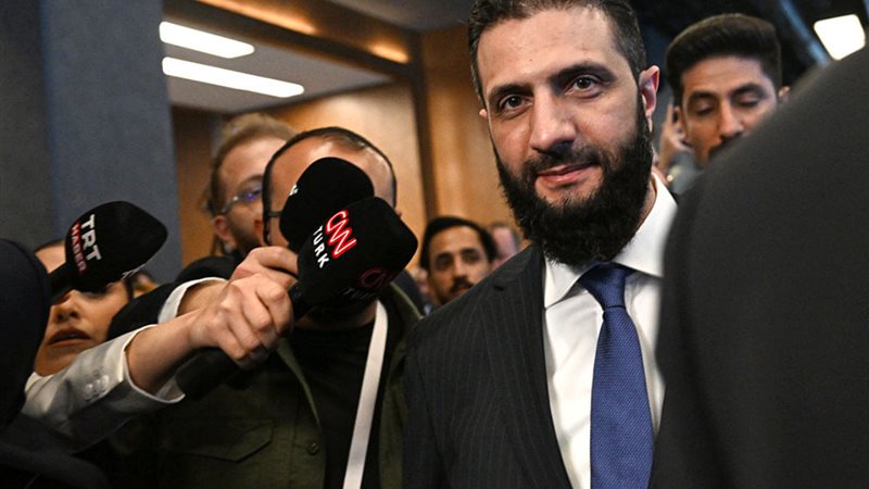 أحمد الشرع لن يحضر