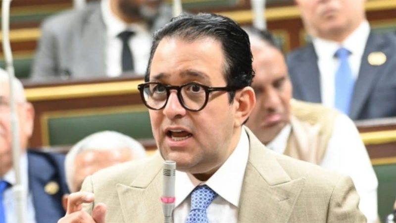 علاء عابد