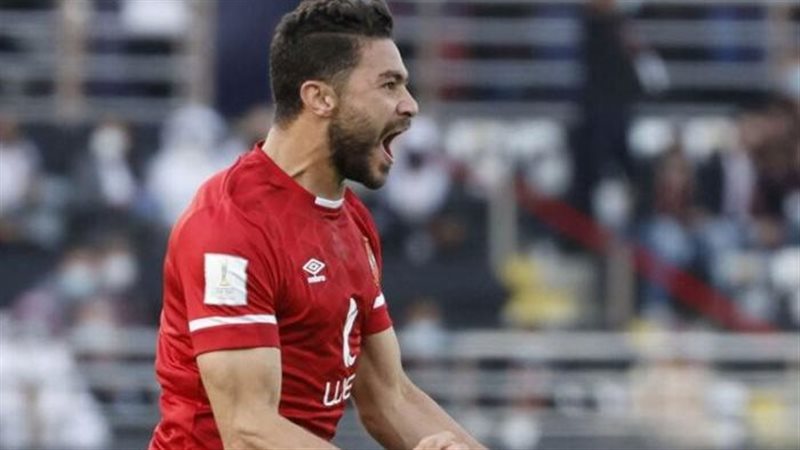 لاعب النادى الأهلي